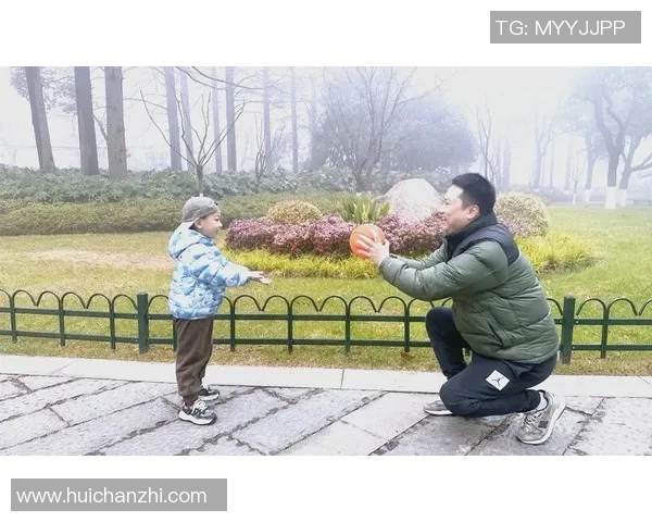 足球明星假期趣味自拍视频大揭秘尽显休闲生活与球场之外的真实一面