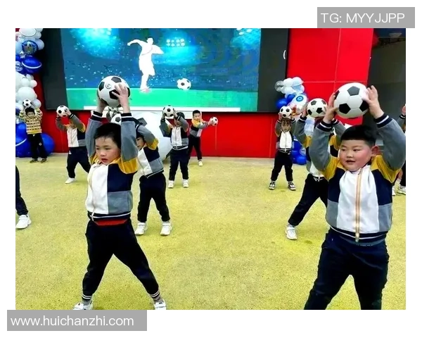 足球巨星齐贺生日祝福集锦温暖瞬间回顾与感动分享